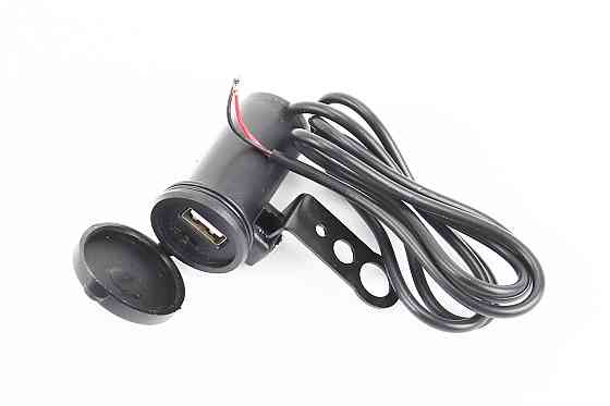 Зарядка USB універсальна на 1 вихід, з кнопкою вкл/викл (з кронштейном) Київ