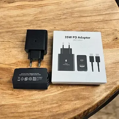 Адаптер 35W Celebrat с USB и Type-C выходами, поддержка PD, быстрая зарядка, комплект с кабелем Одесса - изображение 2