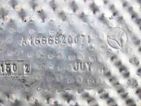 Mercedes-Benz  A1666820071 Захисний тепловий екран моторний відсік зліва на лонжероні ML GLE W166 GL GLS X166 Одеса