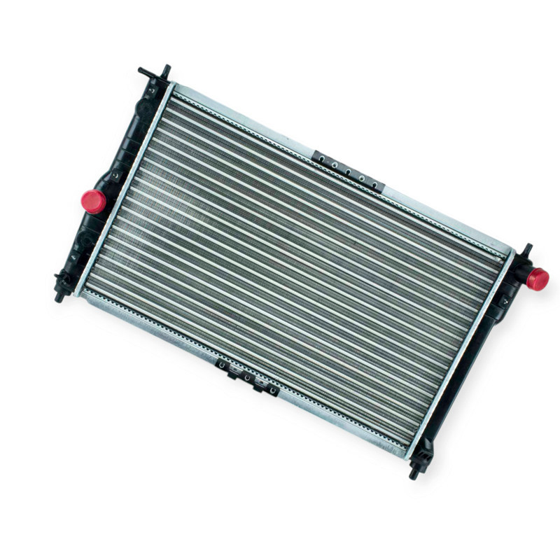 Радіатор охолодження двигуна Lanos з кондиціонером Мукачево - фото 1