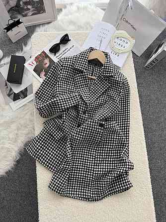 Жіночий стильний принтований костюм-двійка: піджак і спідниця кашемір лапка 50/52 Одеса