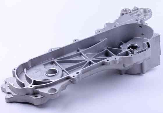 Картер левый (длинная нога) - скутер 4 т 50 Мукачево