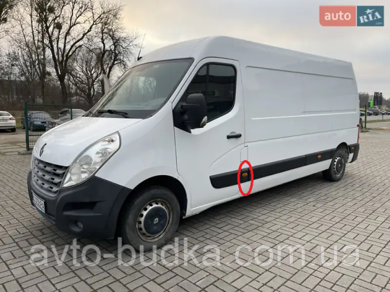 Молдинг кузова центральної стійки ліворуч (довга база) на Рено Мастер III 10-> Rotweise RWS 2933 Київ