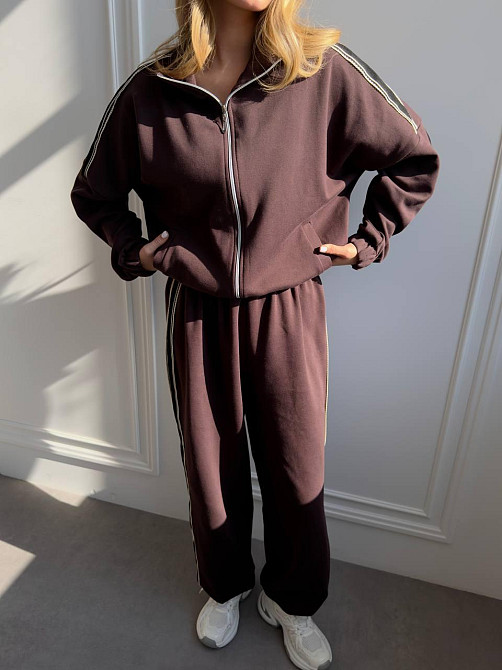 Жіночий стильний повсякденний костюм із тканини Lacoste Double Face Шоколад Одеса - фото 10