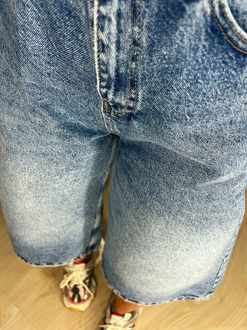 Шорти жіночі джинсові Mikaletta 9713 бермуди довгі світло-сині, світло-синій, 25, 25, 70 см, 97 см Київ - фото 19