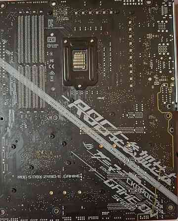 Материнская Плата ASUS ROG Strix Z490-E (Wi-Fi) Киев