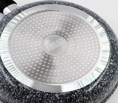 Сковорода с крышкой Benson BN-492 26см, с мраморным покрытием Коломыя