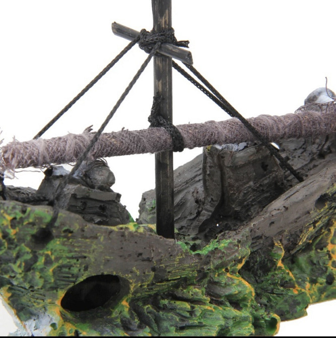 Декор для акваріума Затонувший кораблик 12 на 10 на 5 см різнобарвний Київ - фото 4