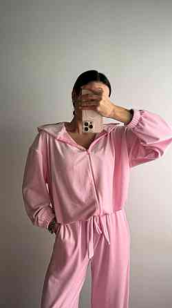 Жіночий стильний костюм трійка: кофта топ і штани велюр плюш Одеса