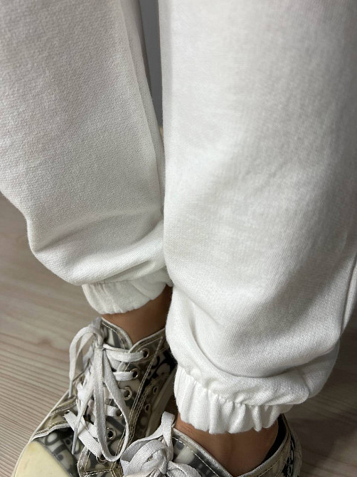 Костюм женский Pepper&mint FA24-01 базовый двунитка без утепления свитшот оверсайз и джогеры на резинке белый, белый, L Киев - изображение 6