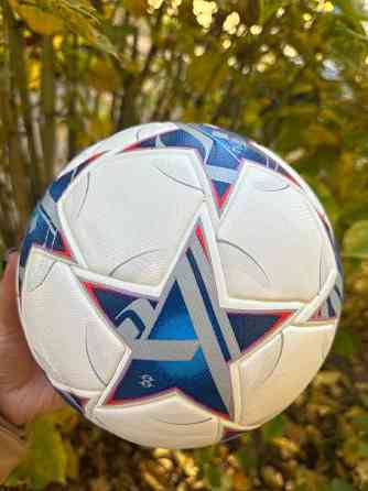 Мяч футбольный Лига Чемпионов 2024 размер 4 5 Львов