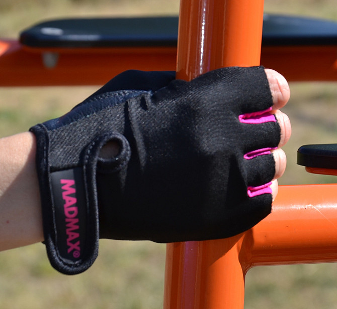 Рукавички для фітнесу MadMax MFG-251 Rainbow Pink M Каменское - изображение 9