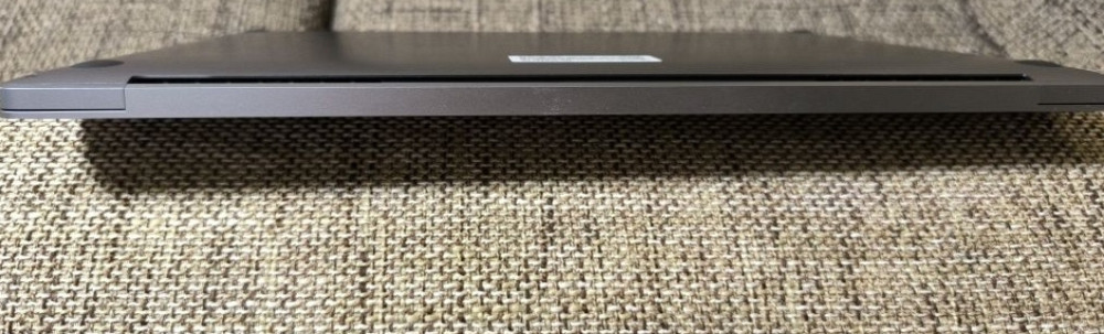 Ноутбук: MacBook Pro 16 