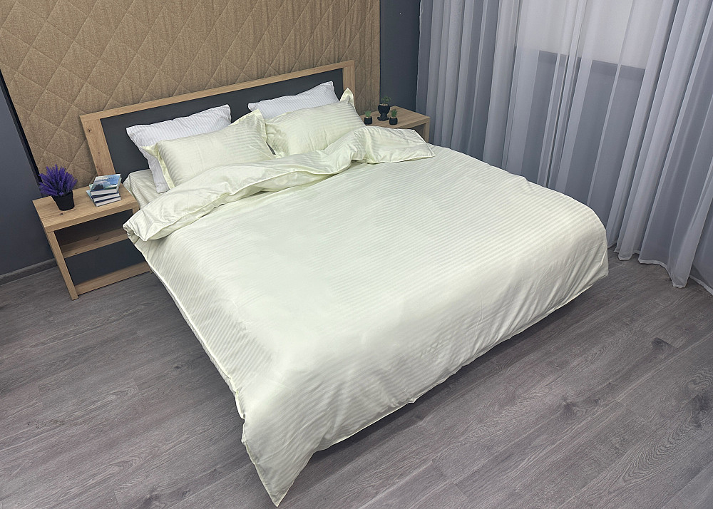 Комплект постільної білизни Страйп-сатин Двоспальний 180х220 з простирадлом на резинці Шампань (88-171) Київ - фото 3