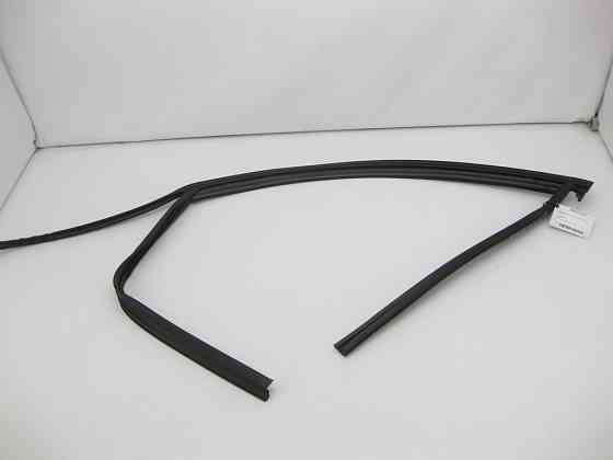 VAG  4M0837431B Напрямне скло у водійських дверях Одеса