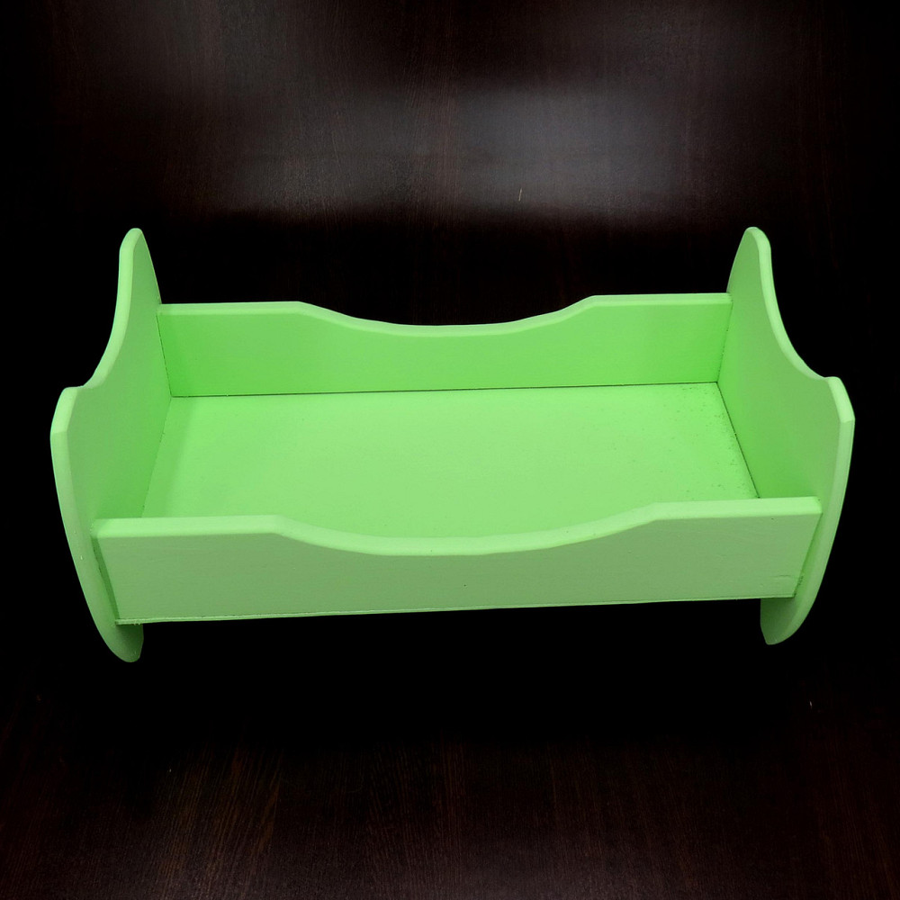 Кровать для кукол 