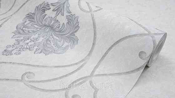 Шпалери метрові вінілові на флізеліні Sintra Classic класика вензелю завитки структурне срібло золото на бежевому 423233 Київ