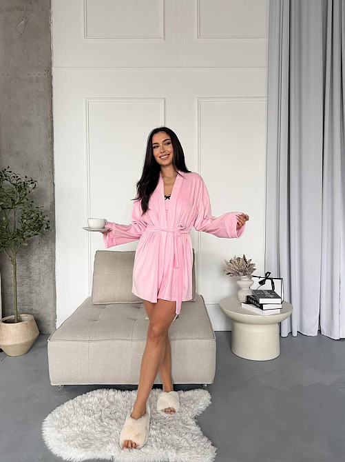 Женский повседневный домашний велюровый комплект тройка: халатик+майка+шорты Розовый Одесса - изображение 7