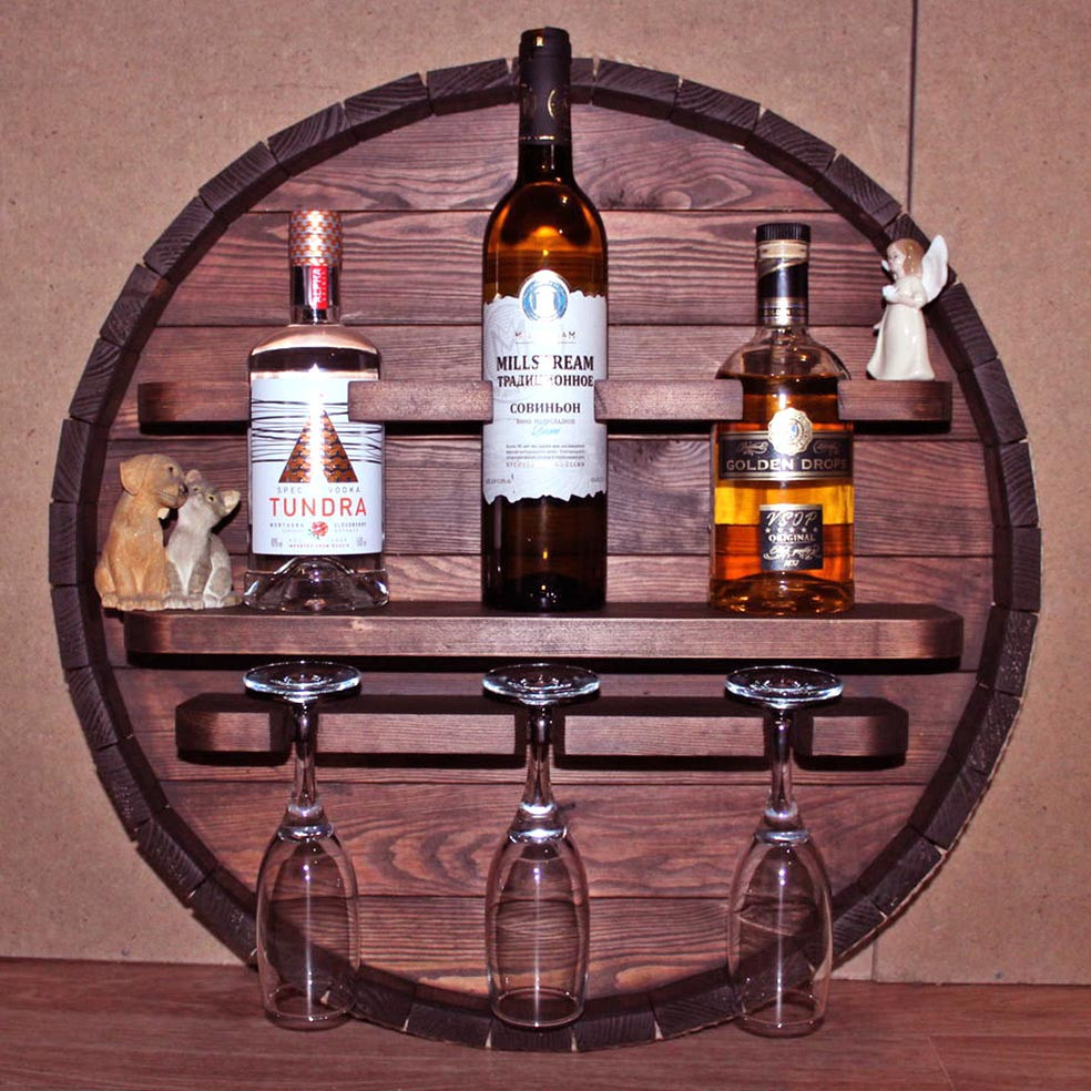 Настенная винная полка 