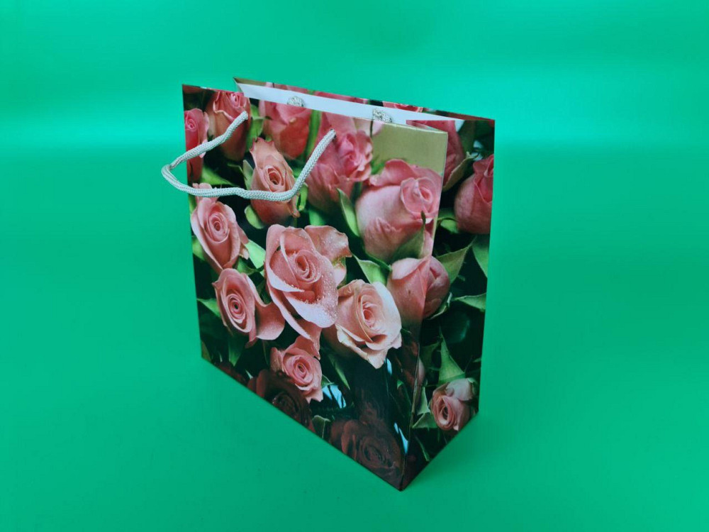 Пакет бумажный подарочный квадратный 23*24*10(артKV-285) (12 шт) Харьков - изображение 1