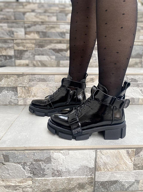 SOTHBY'S Черевики жіночі Sothby's чорні шкіра лакована висота 11см (M-1742 4331) 36-40 Коломыя - изображение 8