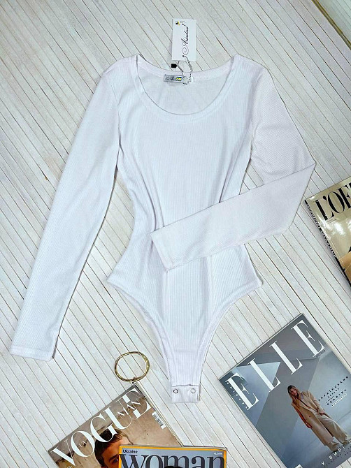 Стильне жіноче боді з високоякісного турецького рубчика мустанг. Білий 44 Одеса - фото 1