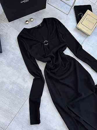 Элегантное женское платье с выразительным разрезом плотный рубчик Одесса