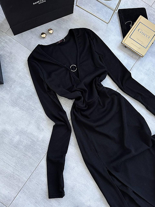 Жіноче елегантне плаття з виразним розрізом щільний рубчик Одеса - фото 6