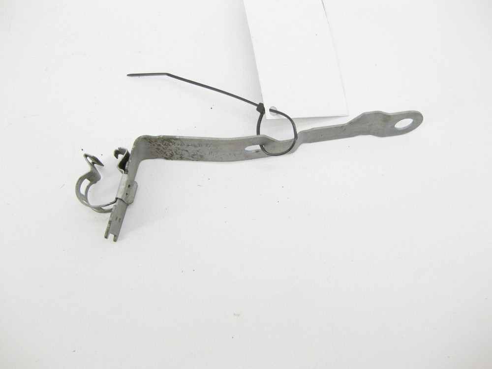 Mercedes-Benz  A2045451447 Кронштейн дроту стартера - генератора на перегородці C-Class W204 E-Class C207 Одесса - изображение 1