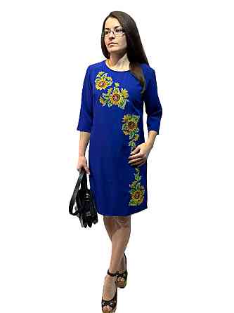 Жіноча вишита сукня яскраво синя в Соняхах Київ