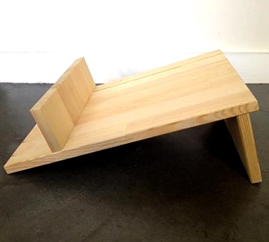 Стойка под акустику 