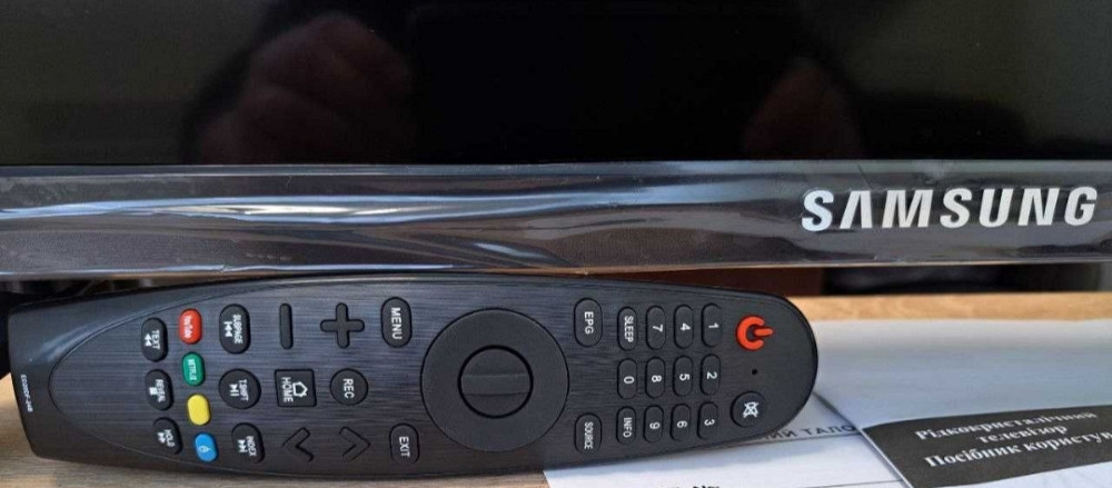 Розпродаж телевізор 24 дюйми Samsung SMART TV Wi-Fi + T2 Київ - фото 2