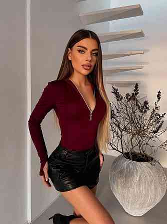 Жіночий стильний стильний боді на блискавці з розрізом під пальчик Мікродайвінг Бордо Одеса