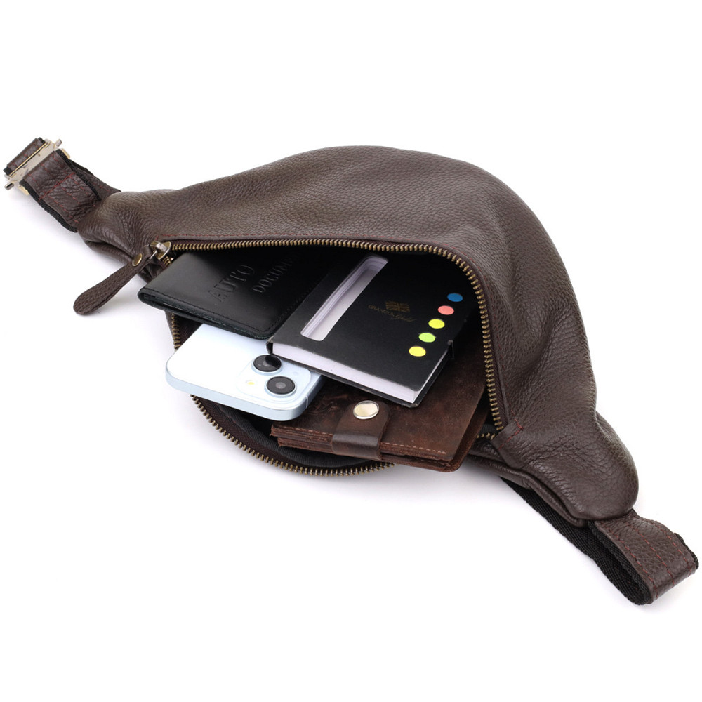 Стильна сумка бананка із зернистої натуральної шкіри Shvigel 23146 Коричневий Київ - фото 8