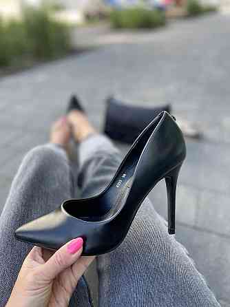 Kamengsi Туфлі жіночі Kamengsi чорні еко-шкіра каблук 11см розміри 36-39 (5232) Коломия