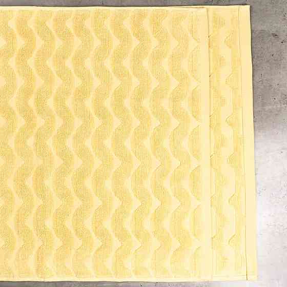 Махровое полотенце для лица и рук Жаккардовое Волна GM Textile 50х90см 500г/м2 (Желтый) Сумы