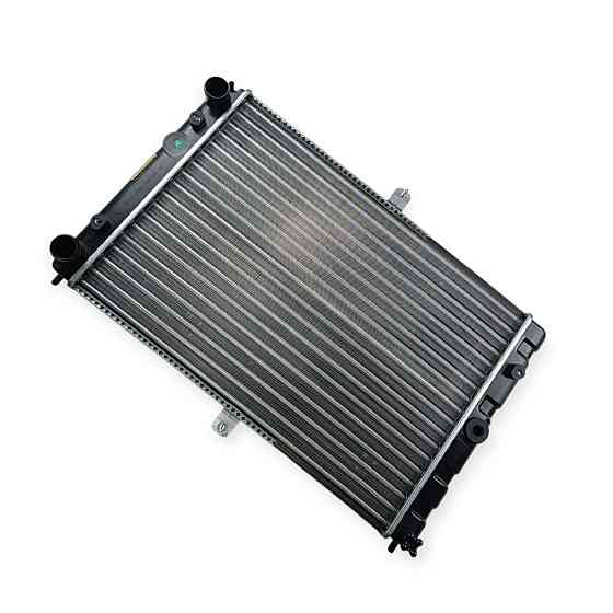 Радіатор двигуна 2108, 2109, 21099, 2113, 2114, 2115 універсальний охолодження Мукачево