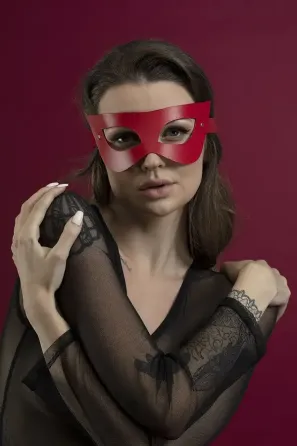 Маска на обличчя Feral Feelings - Mistery Mask натуральна шкіра, червона Львів