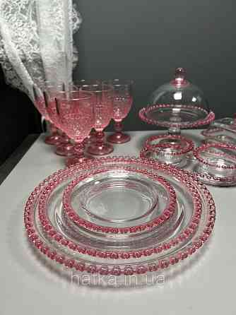 Тарілка "Рожеве серце" 32 см кругла прозора з рожевим обідком у вигляді серця Київ