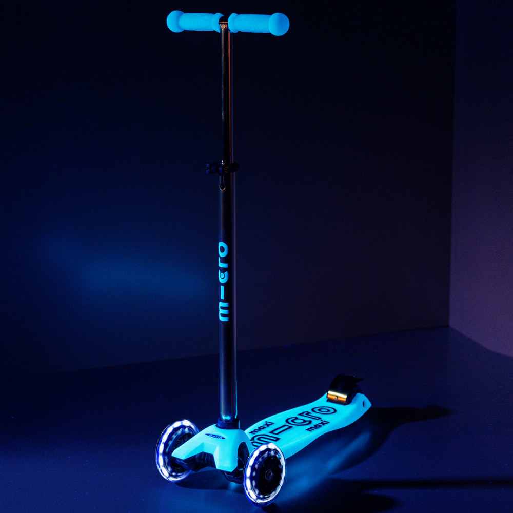 Самокат Micro серії Maxi Deluxe Glow LED – Синій кришталь Днепр - изображение 7