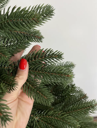 Литая Бельгийская елка с густой хвоей (Зеленая) 1.6м Винница