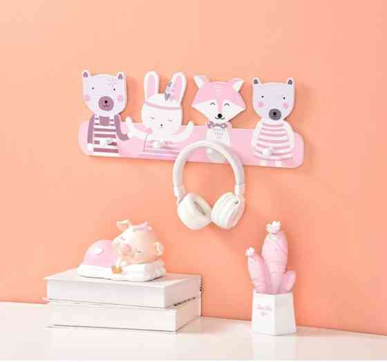 Детская деревянная настенная вешалка для девочки Сказочные друзья Винница