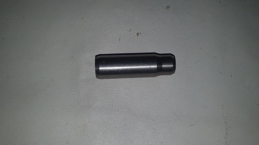 Втулка направляющая клапана впускного ГАЗ-3302, ГАЗ-3110. 4022.1007033. Харьков - изображение 1