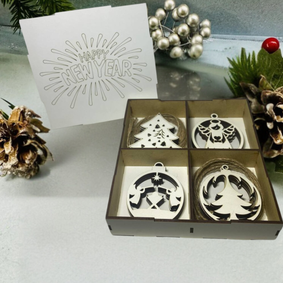 Набор деревянных игрушек на ёлку 