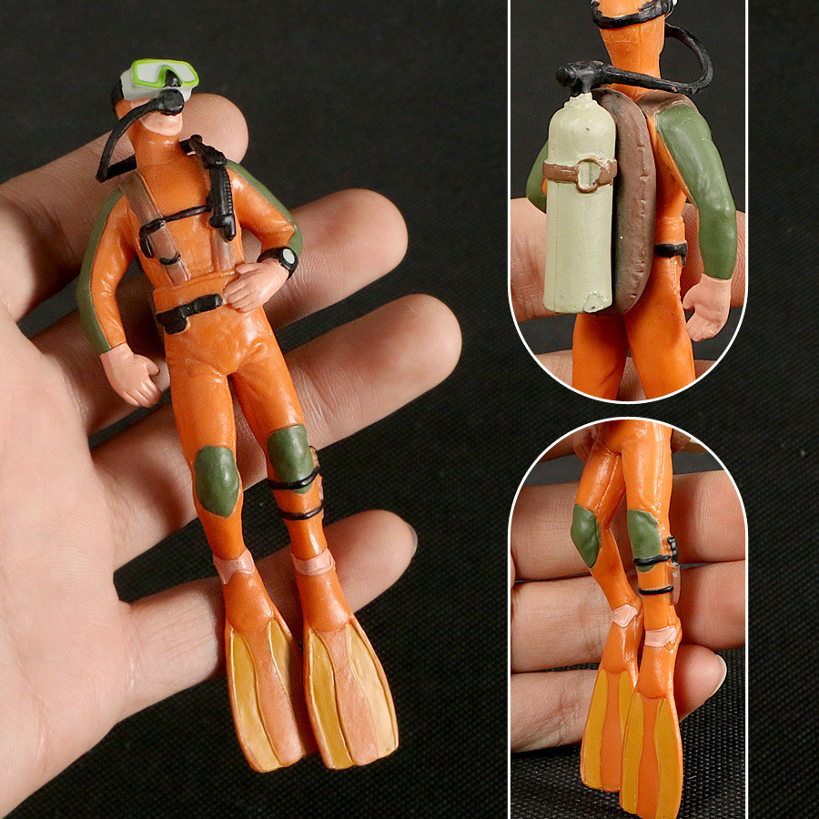 Водолаз декор в аквариум 125 на 40 мм оранжевый Киев - изображение 5