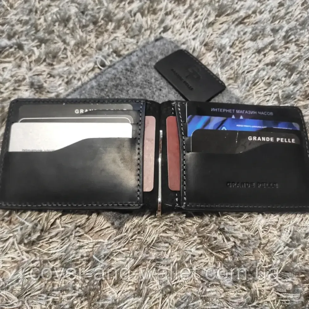 Тонкий затискач для купюр та карток чорного кольору з натуральної шкіри Grande Pelle Onda Київ - фото 6