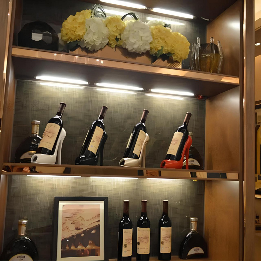 Креативна підставка для вина у вигляді туфлі RESTEQ — стильний винний тримач червоного кольору, 22×10×19 см Київ - фото 5