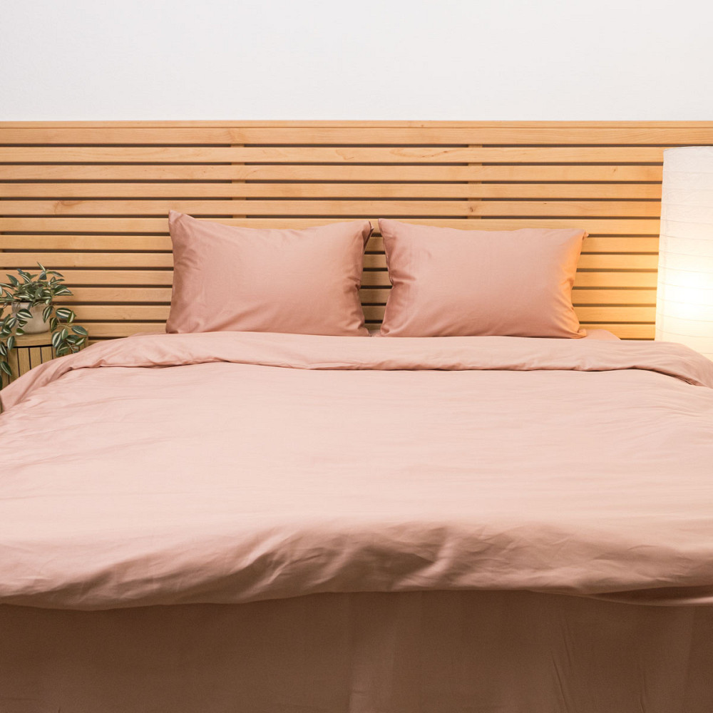 Євро комплект постільної білизни Сатин Гладкий 135 г/м2 YouStar (Фраппе) 2 х 70х70 Суми - фото 1