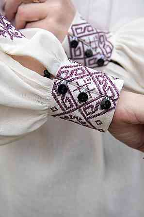 Вишиванка жіноча, лляна, молочна, з довгим рукавом, топ Київ