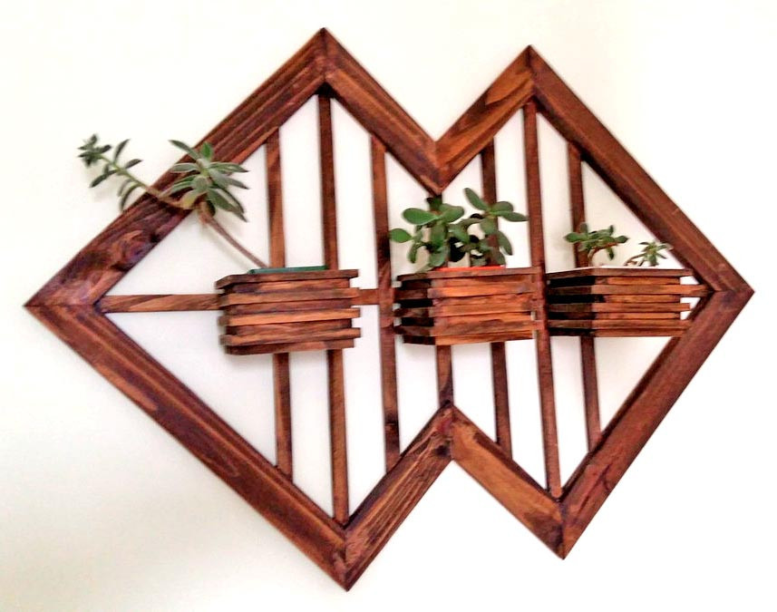 Полка настенная для цветов 